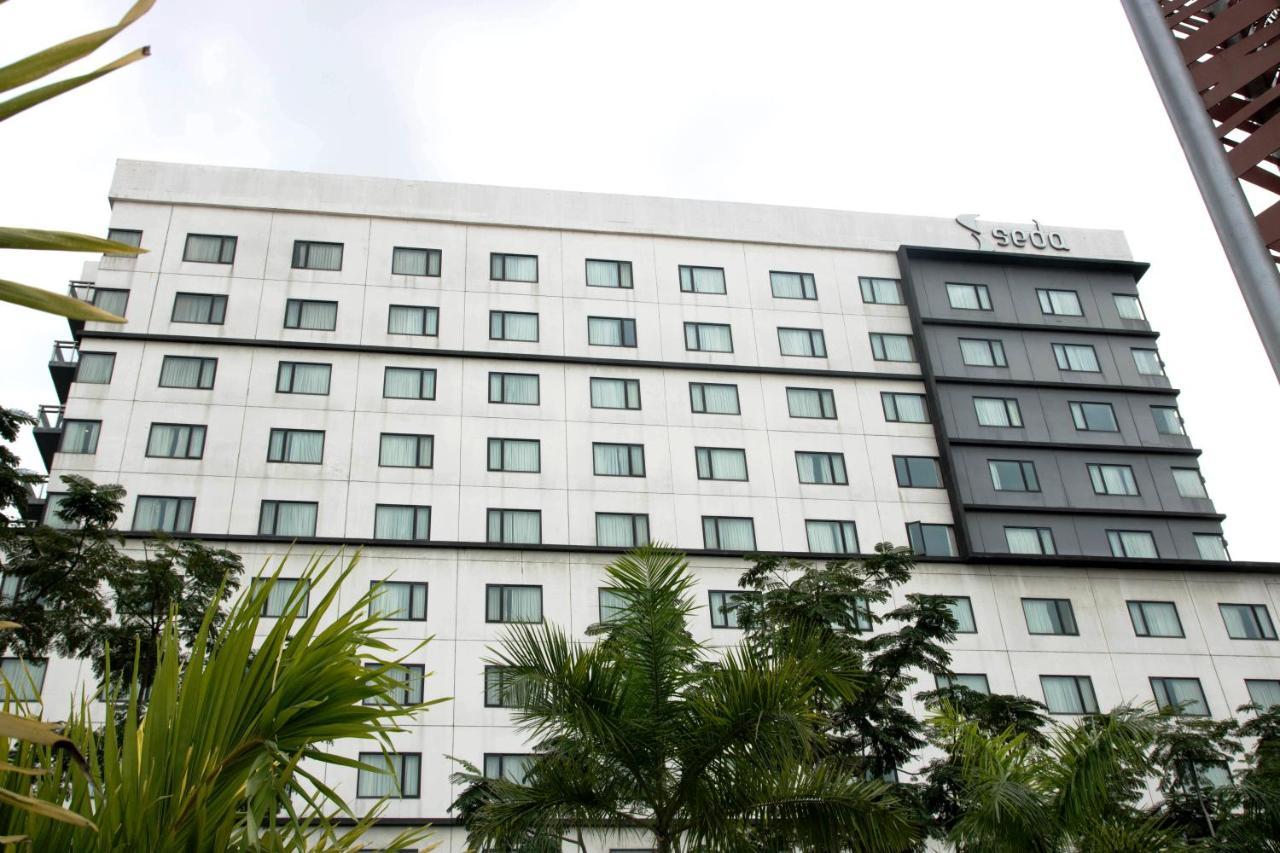 Seda Abreeza Hotel Davao Экстерьер фото
