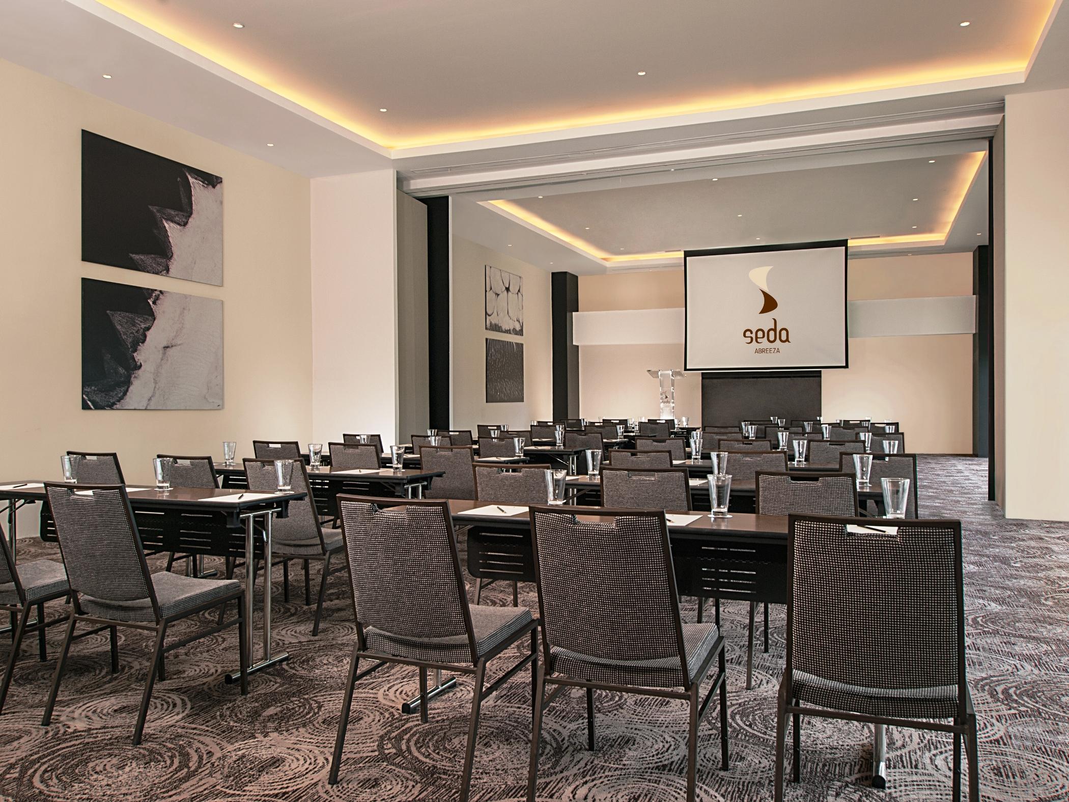 Seda Abreeza Hotel Davao Экстерьер фото